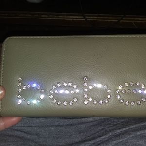 Purse and wallet